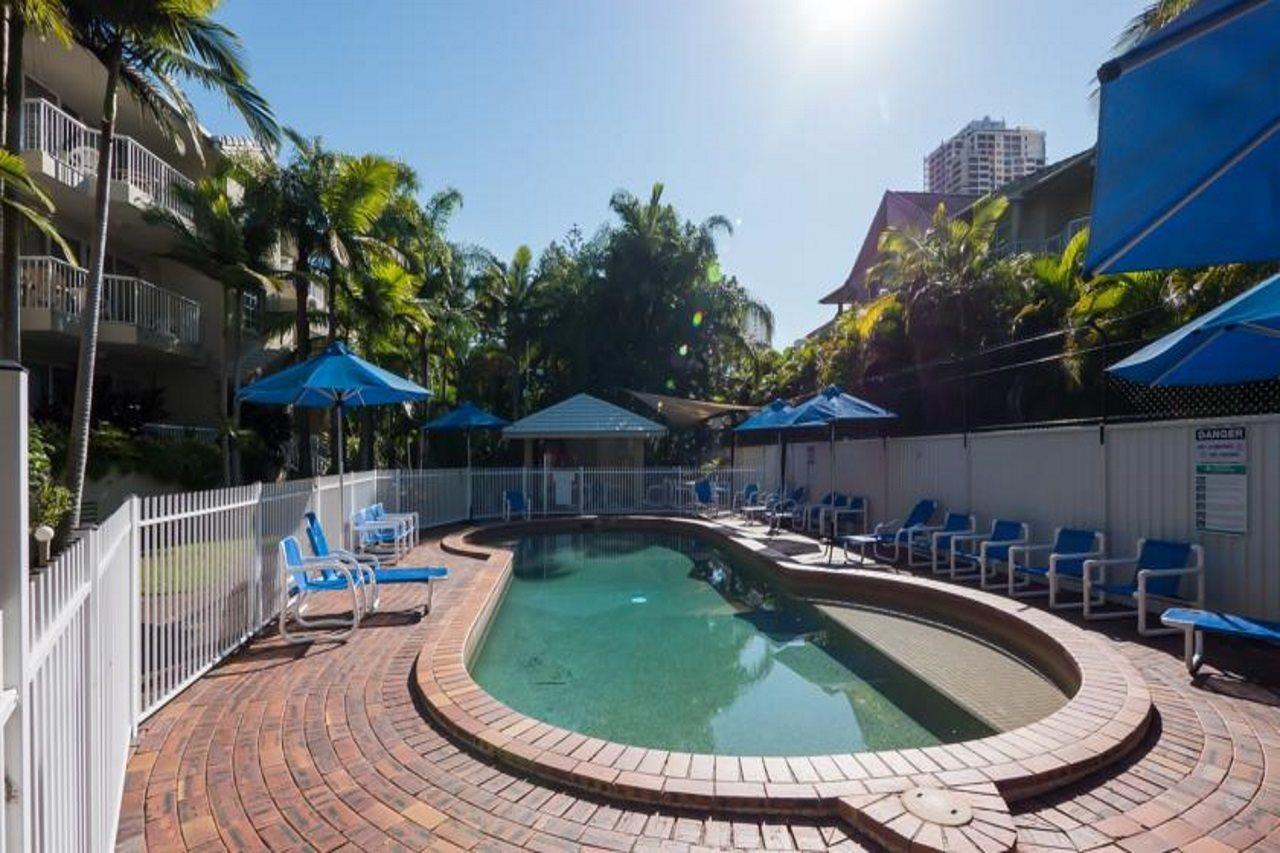 Surfers Tropique Holiday Apartments โกลด์โคสต์ ภายนอก รูปภาพ