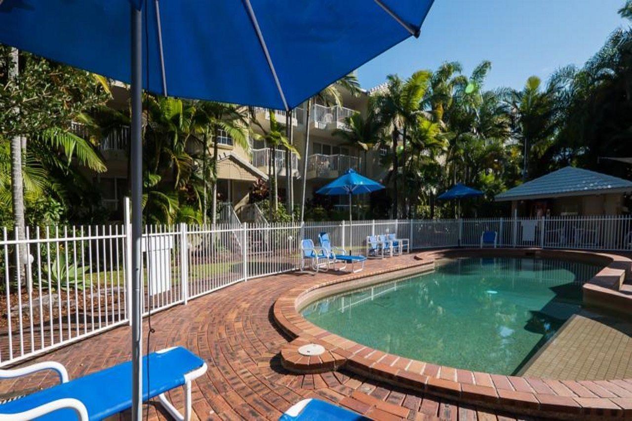Surfers Tropique Holiday Apartments โกลด์โคสต์ ภายนอก รูปภาพ